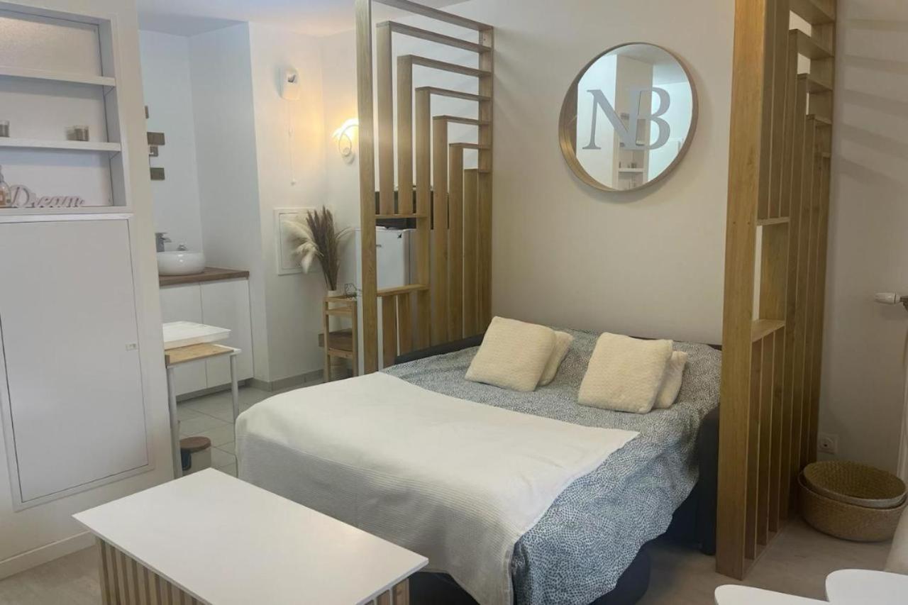 Spacieux Appart Terrasse Metro Hopital 4Pers Wifi Вильжюиф Экстерьер фото