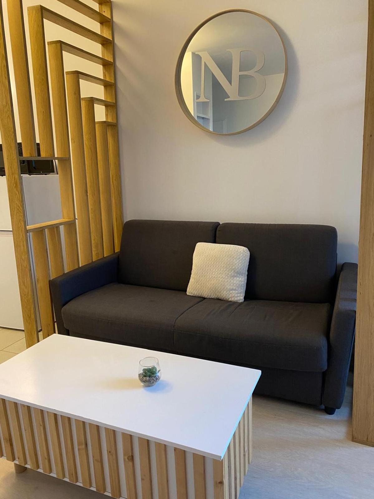 Spacieux Appart Terrasse Metro Hopital 4Pers Wifi Вильжюиф Экстерьер фото
